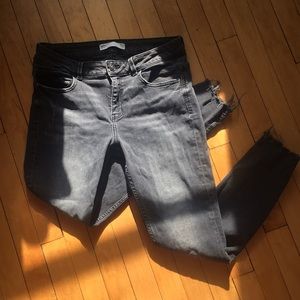 Zara Faded Black/Gray Jeans-Z 1975 Denim